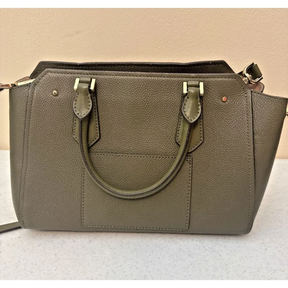 MICHAEL KORS HAYES Medium Leather Messenger Bag Green W/ Matching Wallet